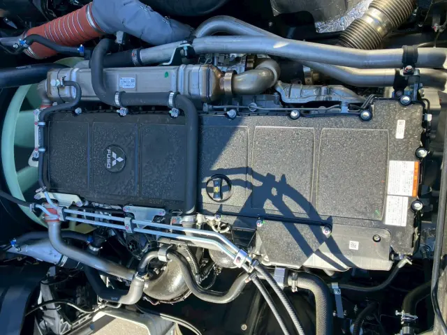 三菱 スーパーグレート 2RG-FP84VER(2WD)の写真9