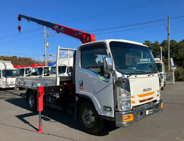 いすゞ エルフ SKG-NPR85YN(2WD)の写真5