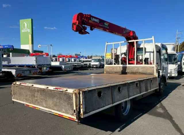 いすゞ エルフ SKG-NPR85YN(2WD)の写真9