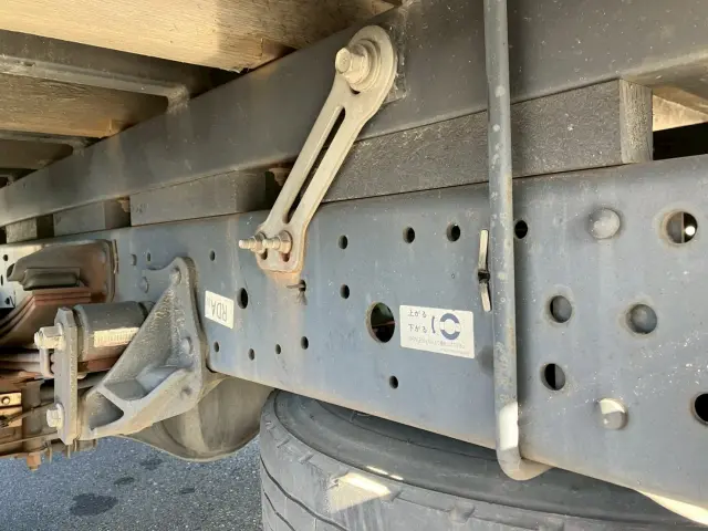 いすゞ エルフ SKG-NPR85YN(2WD)の写真21