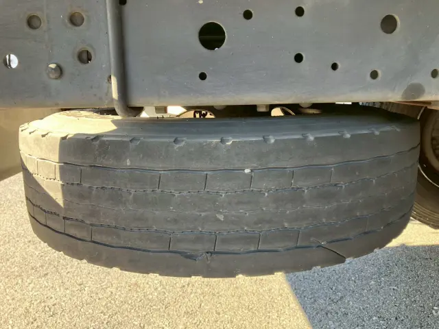 いすゞ エルフ SKG-NPR85YN(2WD)の写真24