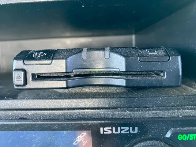 いすゞ エルフ SKG-NPR85YN(2WD)の写真33