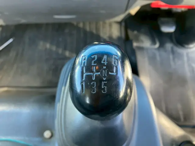 いすゞ エルフ SKG-NPR85YN(2WD)の写真34