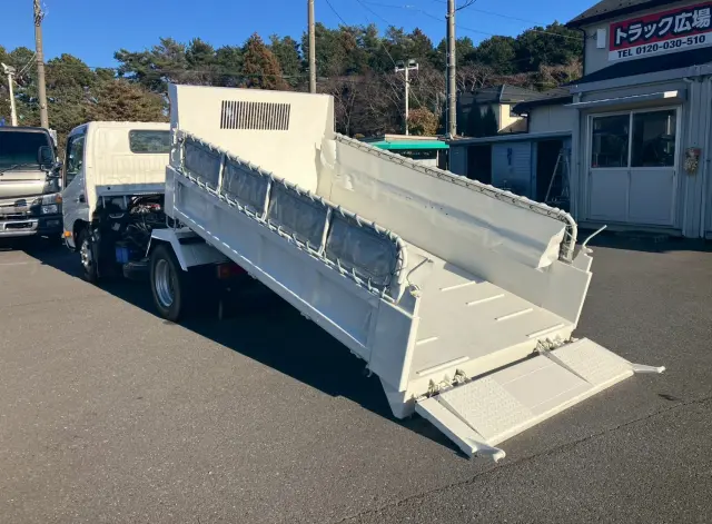 日野 デュトロ TKG-XZU620T(2WD)の写真19