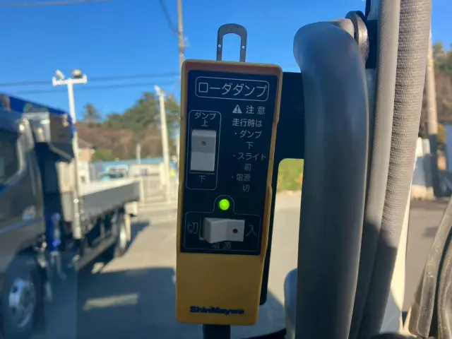 日野 デュトロ TKG-XZU620T(2WD)の写真40