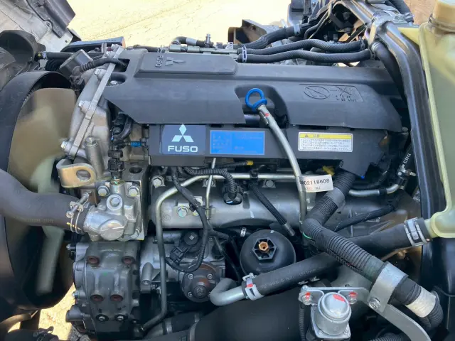 三菱 キャンター TPG-FEA80(2WD)の写真16
