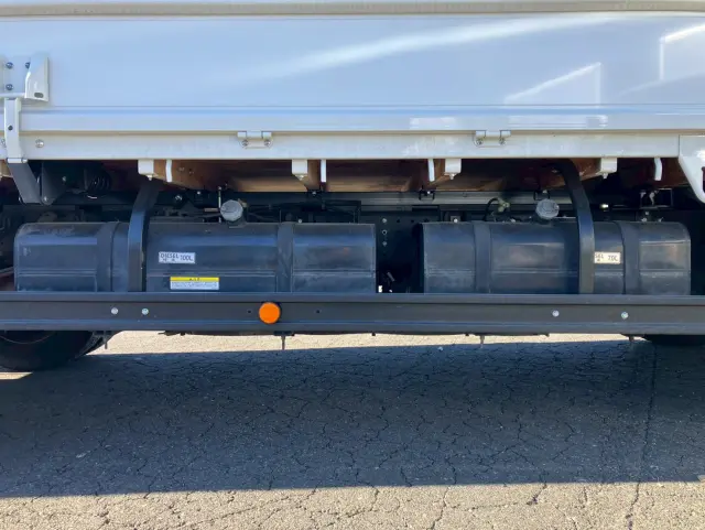 三菱 キャンター TPG-FEA80(2WD)の写真20