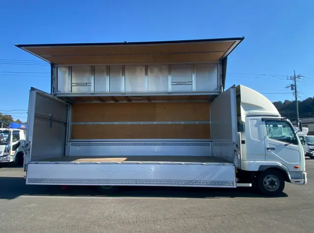 三菱 ファイター 2KG-FK65F(2WD)の写真6