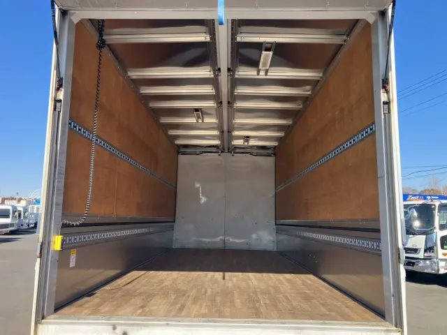 三菱 ファイター 2KG-FK65F(2WD)の写真13