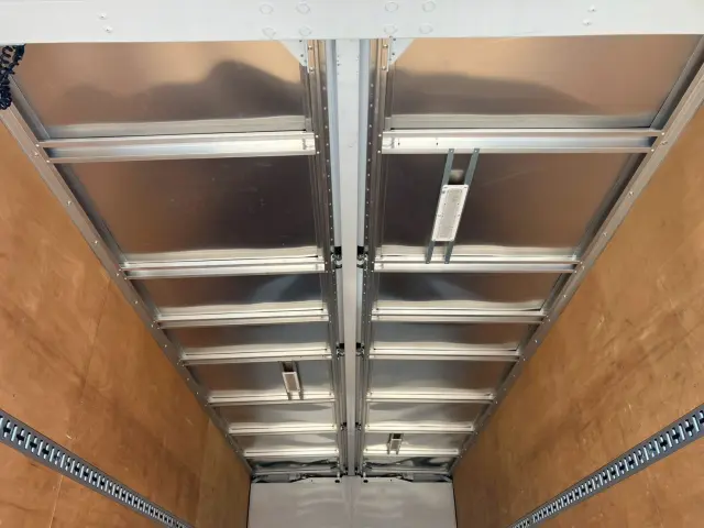 三菱 ファイター 2KG-FK65F(2WD)の写真15