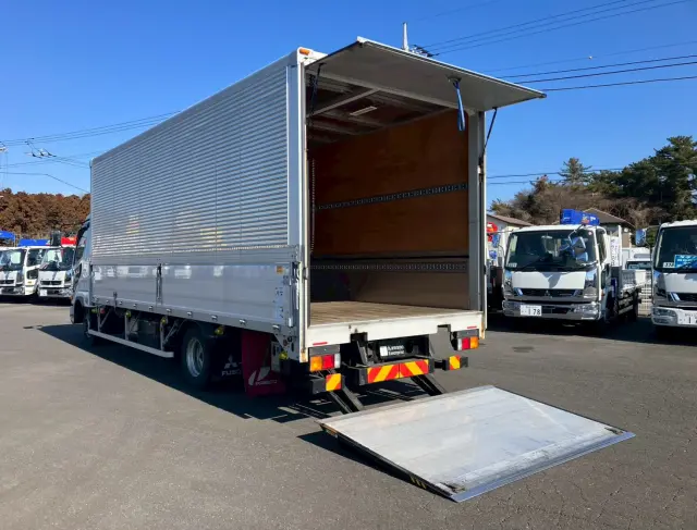 三菱 ファイター 2KG-FK65F(2WD)の写真17