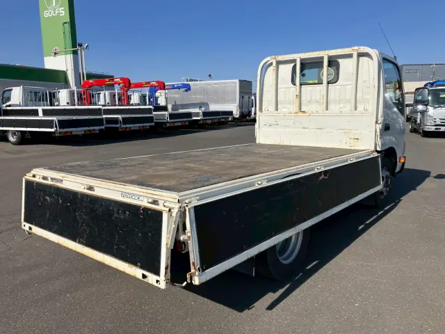 トヨタ トヨエース TKG-XZC605(2WD)の写真6