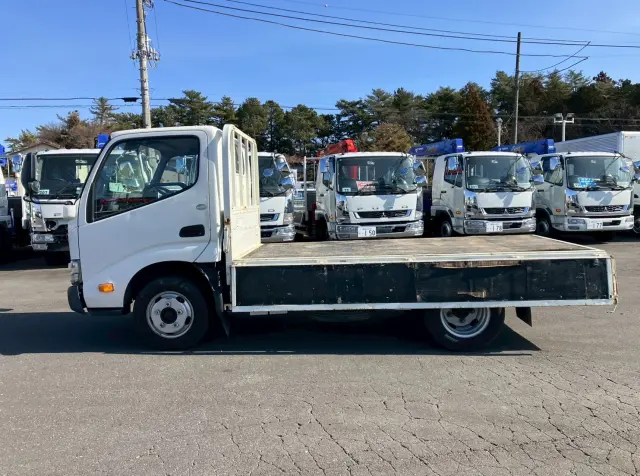 トヨタ トヨエース TKG-XZC605(2WD)の写真13