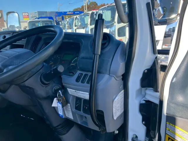 三菱 キャンター TKG-FBA60の写真36