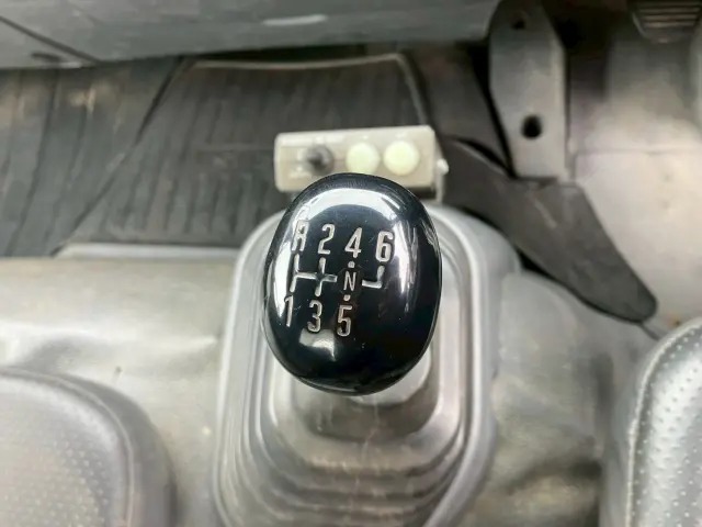 いすゞ フォワード SKG-FRR90S1(2WD)の写真33