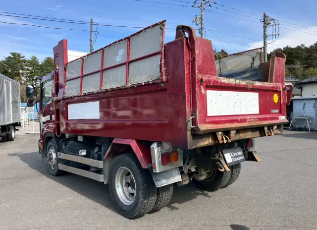 いすゞ フォワード LKG-FTR90S2(2WD)の写真12