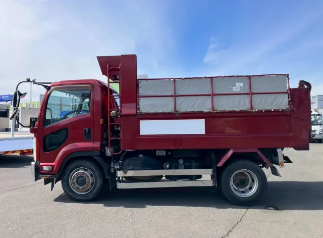 いすゞ フォワード LKG-FTR90S2(2WD)の写真14