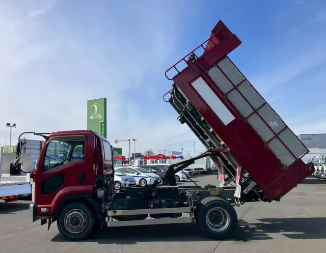 いすゞ フォワード LKG-FTR90S2(2WD)の写真15