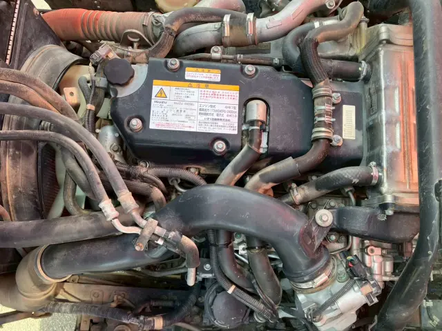 いすゞ フォワード LKG-FTR90S2(2WD)の写真20