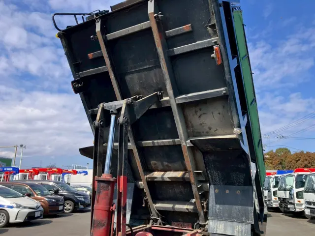 いすゞ フォワード PJ-FSR34D4(2WD)の写真18