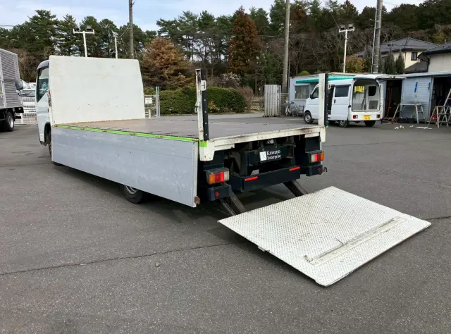 三菱 キャンター TPG-FEA50(2WD)の写真12