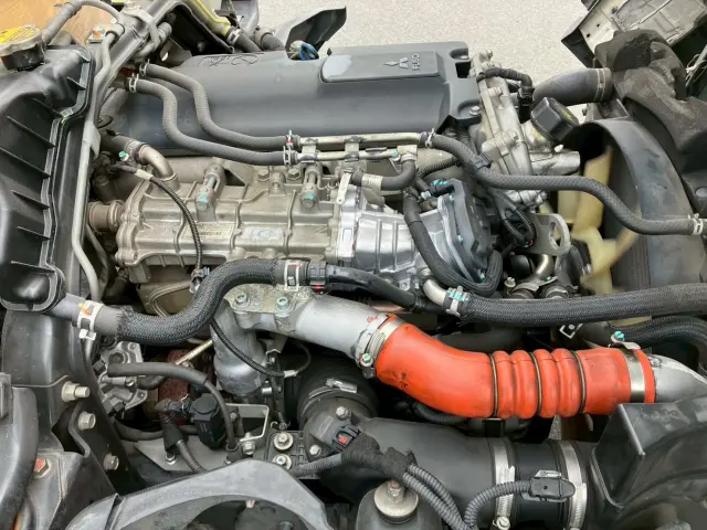 三菱 キャンター TPG-FEA50(2WD)の写真16