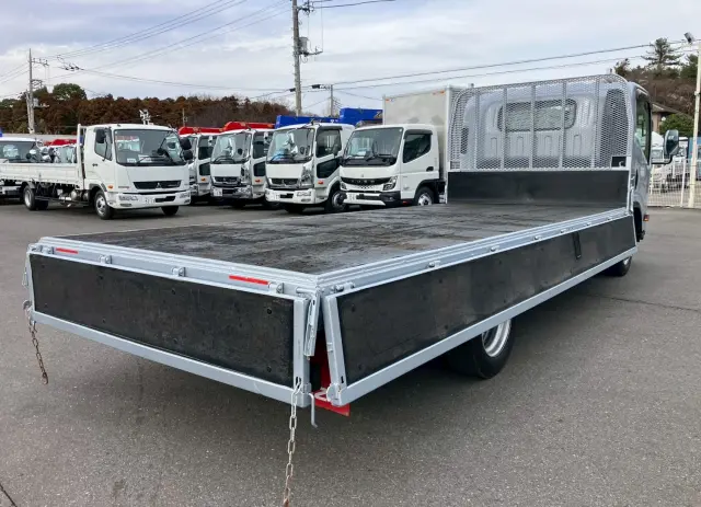 いすゞ エルフ TPG-NPR85AR(2WD)の写真7