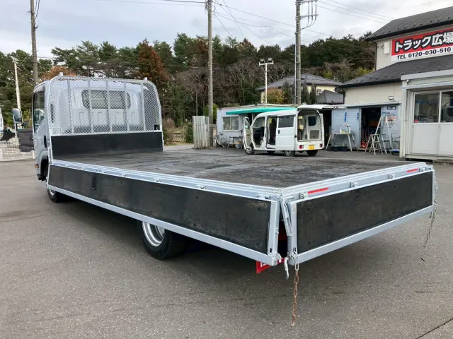 いすゞ エルフ TPG-NPR85AR(2WD)の写真12