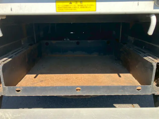 三菱 キャンター TPG-FEB90(2WD)の写真21