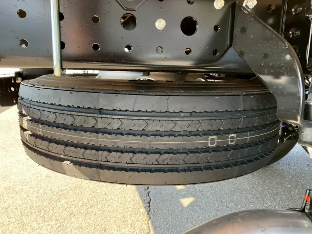 三菱 キャンター 2PG-FEB80(2WD)の写真23