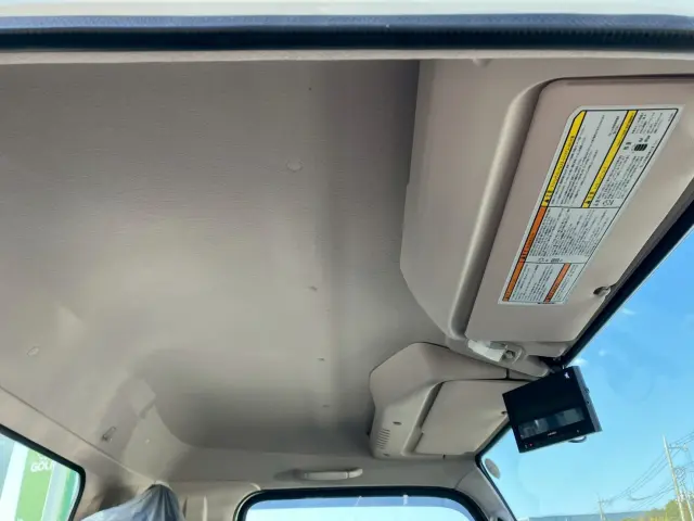 三菱 キャンター 2PG-FEB80(2WD)の写真27