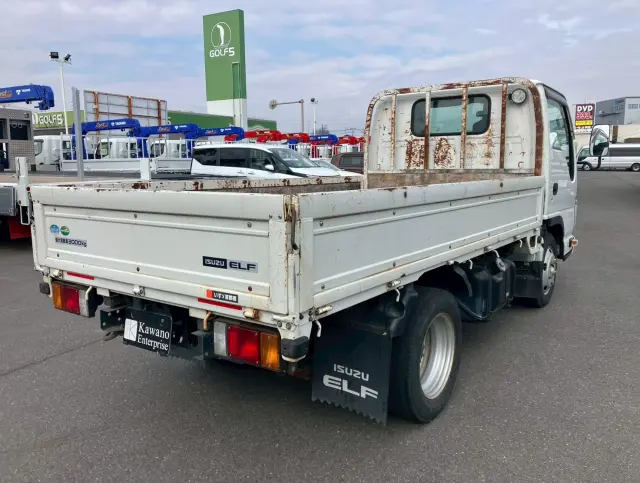 いすゞ エルフ TRG-NKR85A(2WD)の写真6