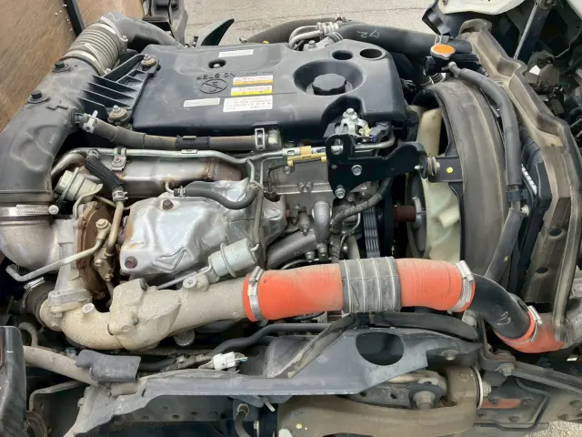 いすゞ エルフ TRG-NKR85A(2WD)の写真16