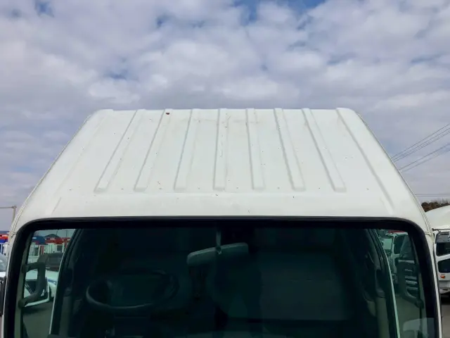 いすゞ エルフ TRG-NKR85A(2WD)の写真24