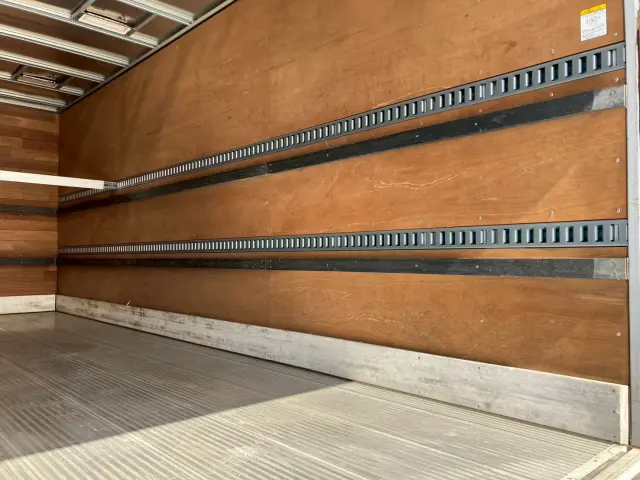 日野 レンジャー 2PG-FD2ABG(2WD)の写真15