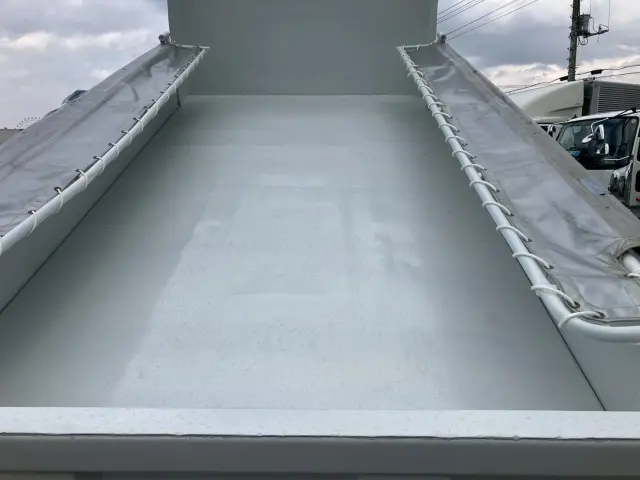 三菱 キャンター TPG-FBA60(2WD)の写真12