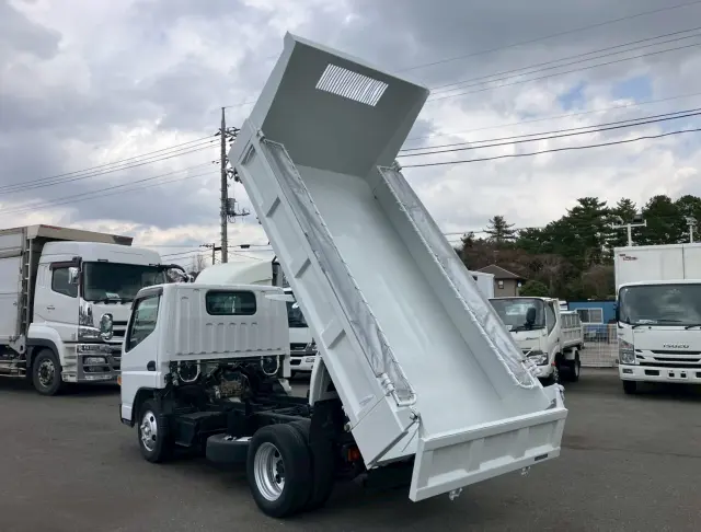 三菱 キャンター TPG-FBA60(2WD)の写真14