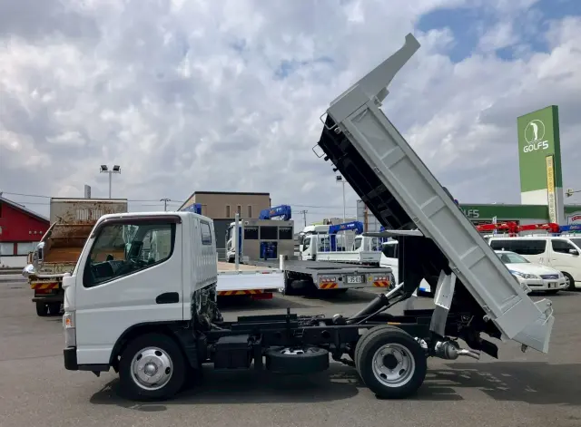 三菱 キャンター TPG-FBA60(2WD)の写真16