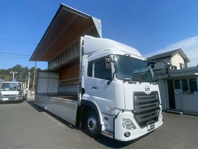 ＵＤ クオン 2PG-CG5CA(8x4)の写真5