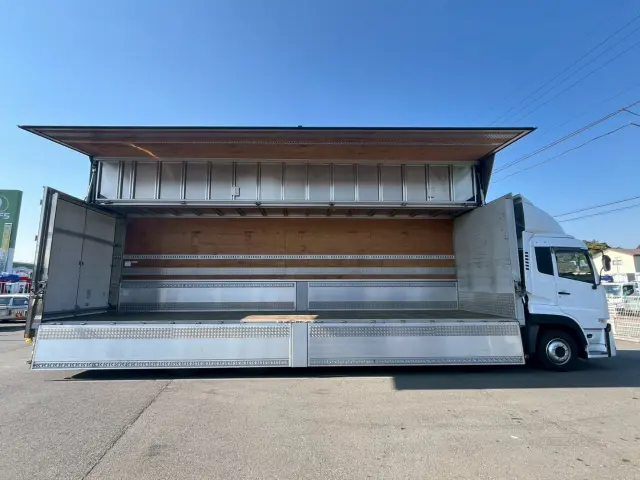 ＵＤ クオン 2PG-CG5CA(8x4)の写真7