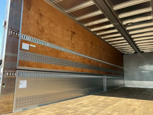 ＵＤ クオン 2PG-CG5CA(8x4)の写真11