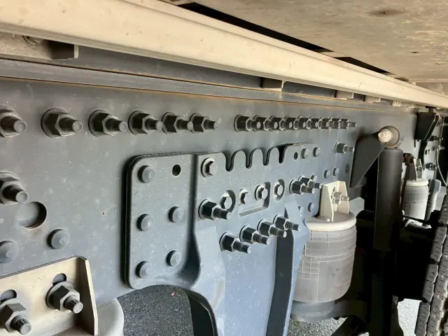 ＵＤ クオン 2PG-CG5CA(8x4)の写真24