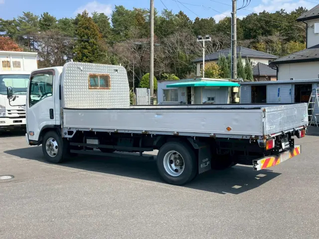 いすゞ エルフ TPG-FBA20(2WD)の写真11