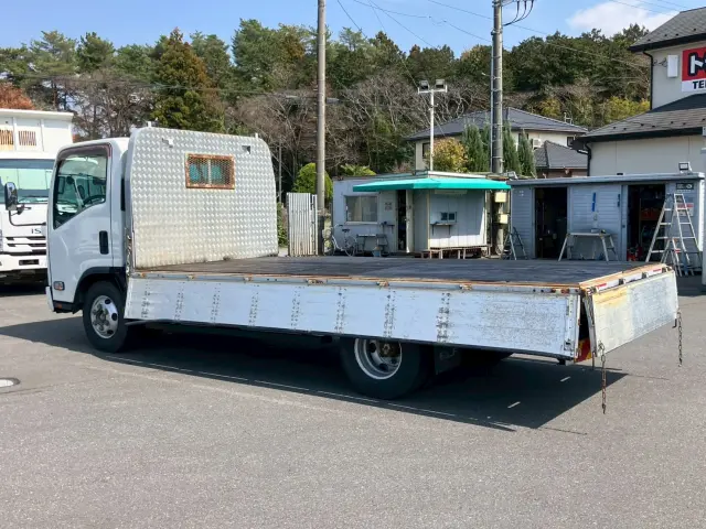 いすゞ エルフ TPG-FBA20(2WD)の写真12