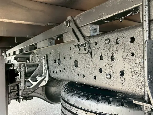 いすゞ エルフ TPG-FBA20(2WD)の写真19