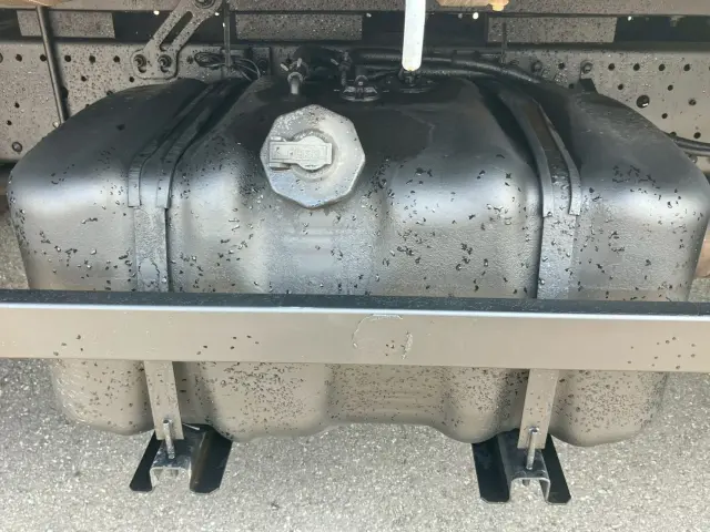 いすゞ エルフ TPG-FBA20(2WD)の写真21