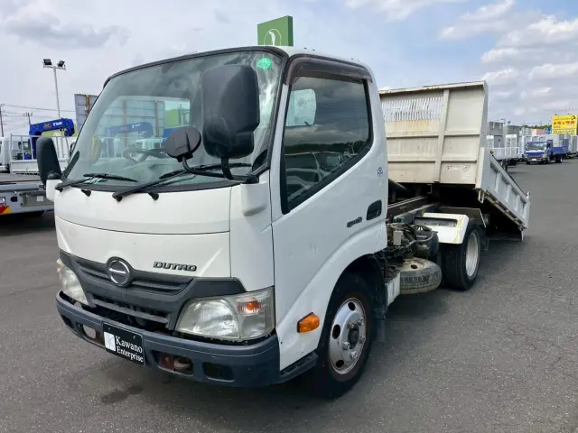 日野 デュトロ TKG-XZU620T(2WD)の写真1