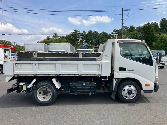 日野 デュトロ TKG-XZU620T(2WD)の写真8