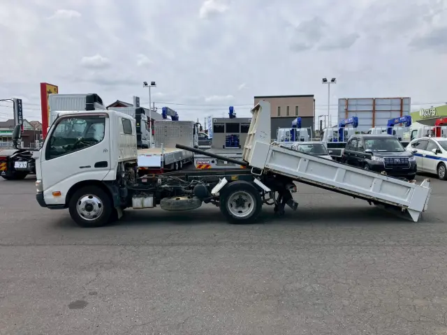 日野 デュトロ TKG-XZU620T(2WD)の写真23