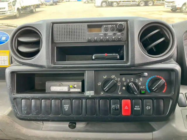 日野 デュトロ TKG-XZU620T(2WD)の写真44